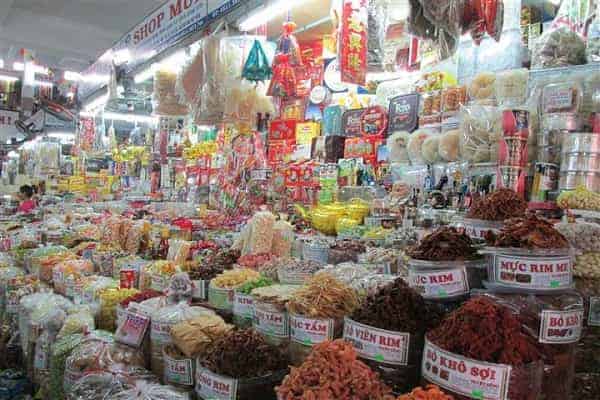 Ghé chợ Hàn mua đặc sản làm quà