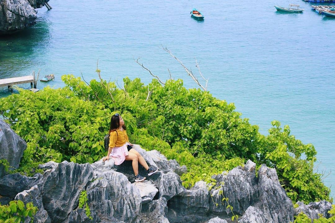 Một góc sống ảo "đẹp miễn chê" của đảo Hòn Nghệ. Hình: @ngnhatphuong