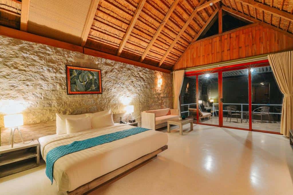 Phòng được thiết kế tinh tế, hiện đại. Hình: Casa Marina Resort