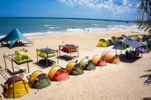 Dành cho những bạn muốn trải nghiệm cắm trại ngủ lều bên bãi biển>