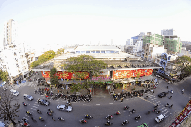 Dạo một vòng chợ Hàn – Khu mua sắm nổi tiếng Đà Nẵng>