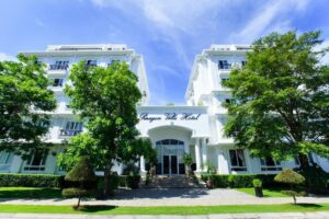 Điểm danh những khách sạn ở Nha Trang mang đặc trưng phố biển>
